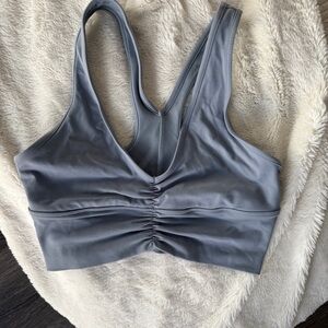 ALO WILD THING GRAY SPORTS BRA
